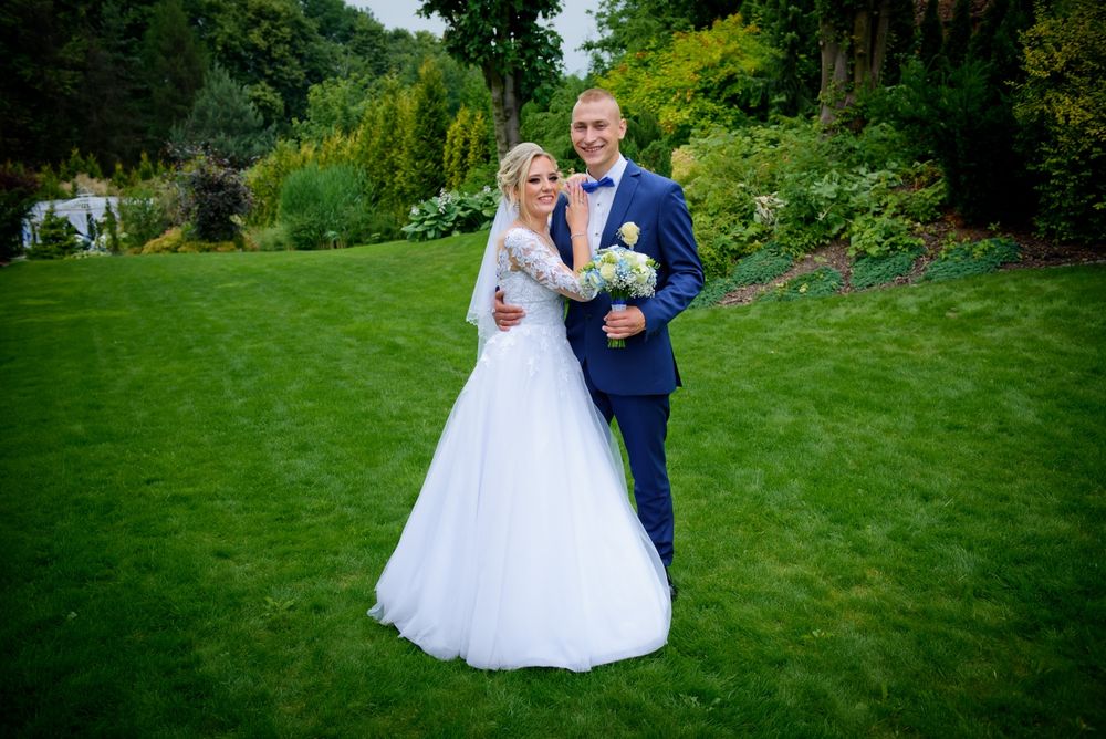 Piękna Suknia Ślubna