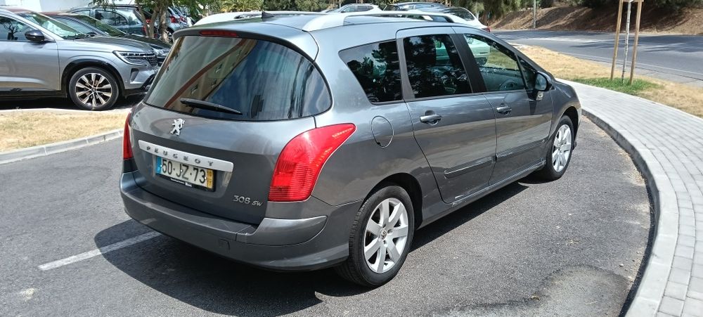 Peugeot 308 SW — fotografia 4