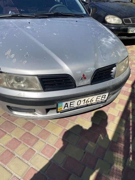 Mitsubishi Carisma