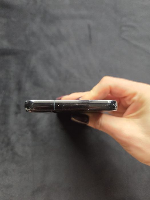 Samsung Galaxy S22 128 GB – sprawny | pęknięte plecki