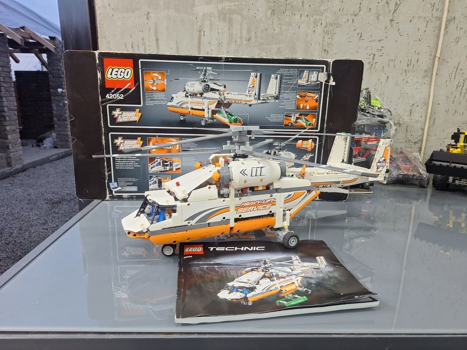 Продам Lego 42052