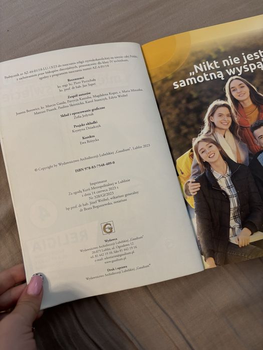 W poszukiwaniu miejsca na świecie 4 religia