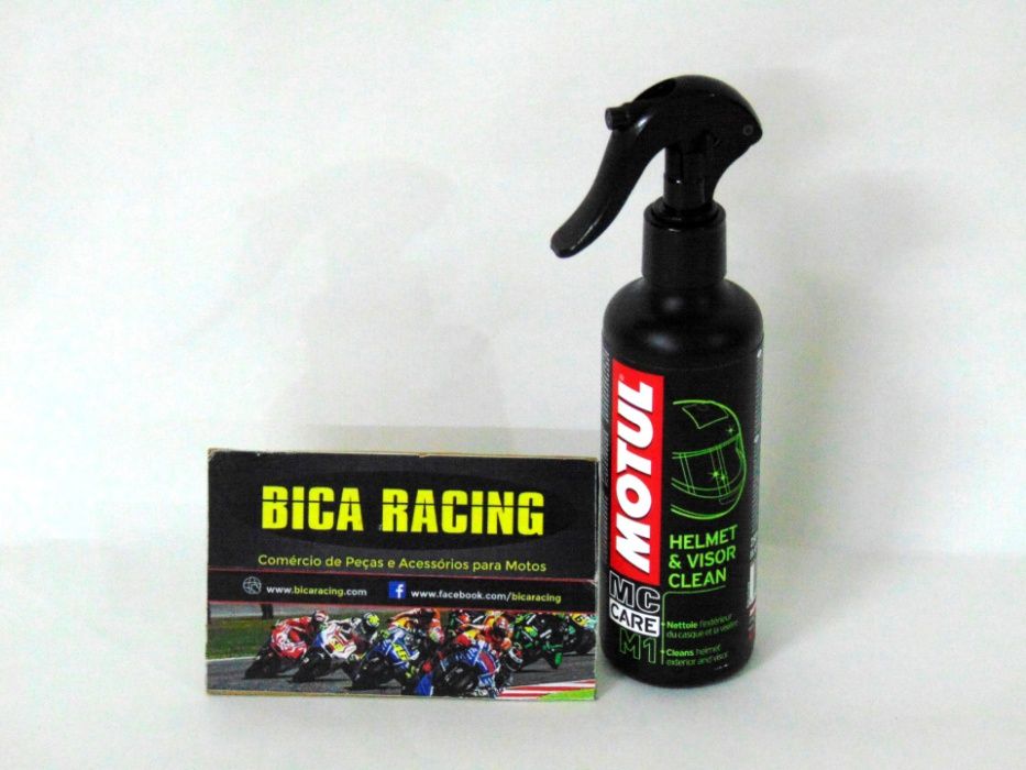 MOTUL M1 Helmet and Visor Clean 250ml ( manutenção capacete )