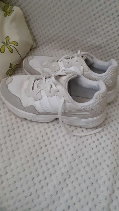 Buty skórzane adidas