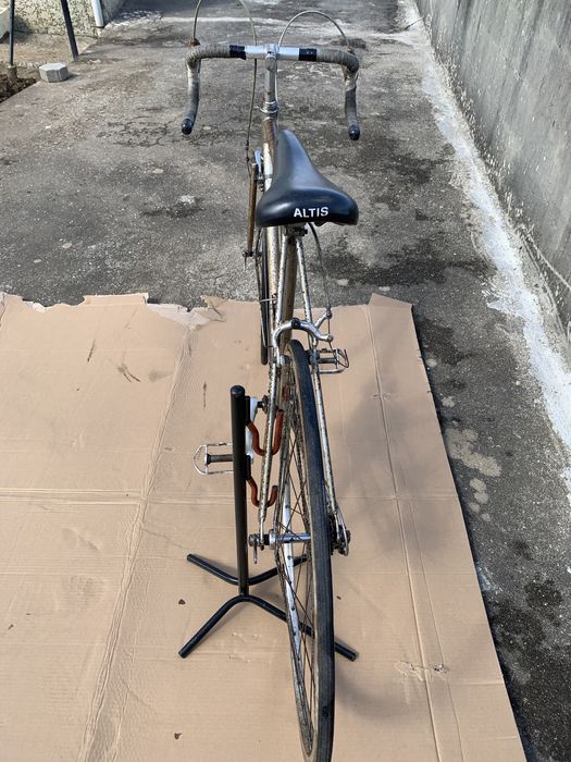 Bicicleta de corrida usada