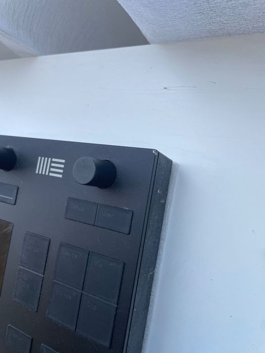 Ableton Push 2 - Midi Controller 8x8 Pad 64 pads
