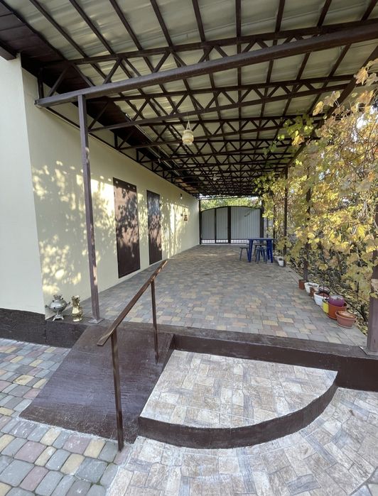 Срочно!Продам будинок, Космічний мкр, Южний ринок