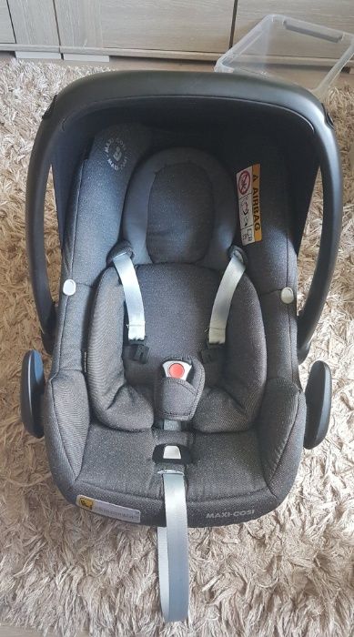 Fotelik samochodowy maxi cosi 0-13 dla niemowląt szary