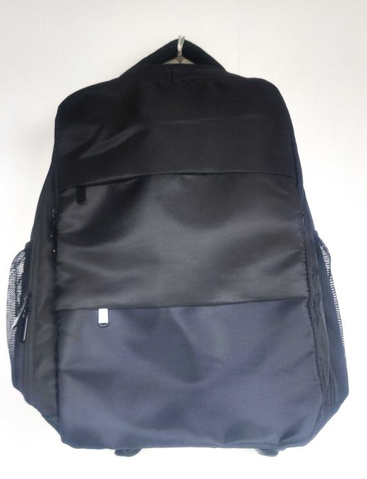 Mochila de viagem - medidas regulamentares (40x30x20)