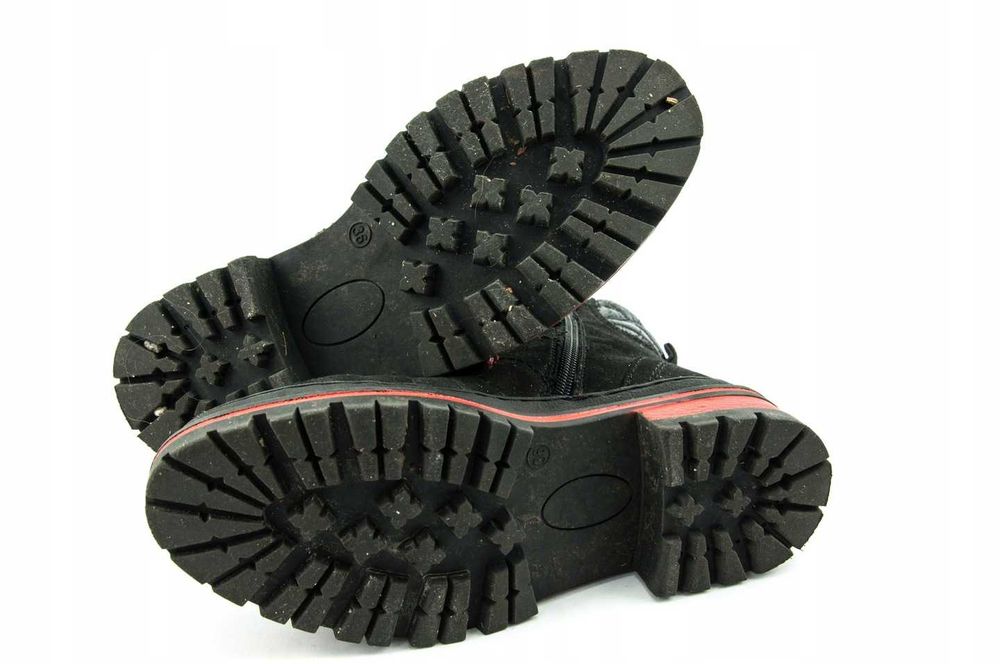 Buty s.Oliver Botki sznurowane r.36 Używane Wada