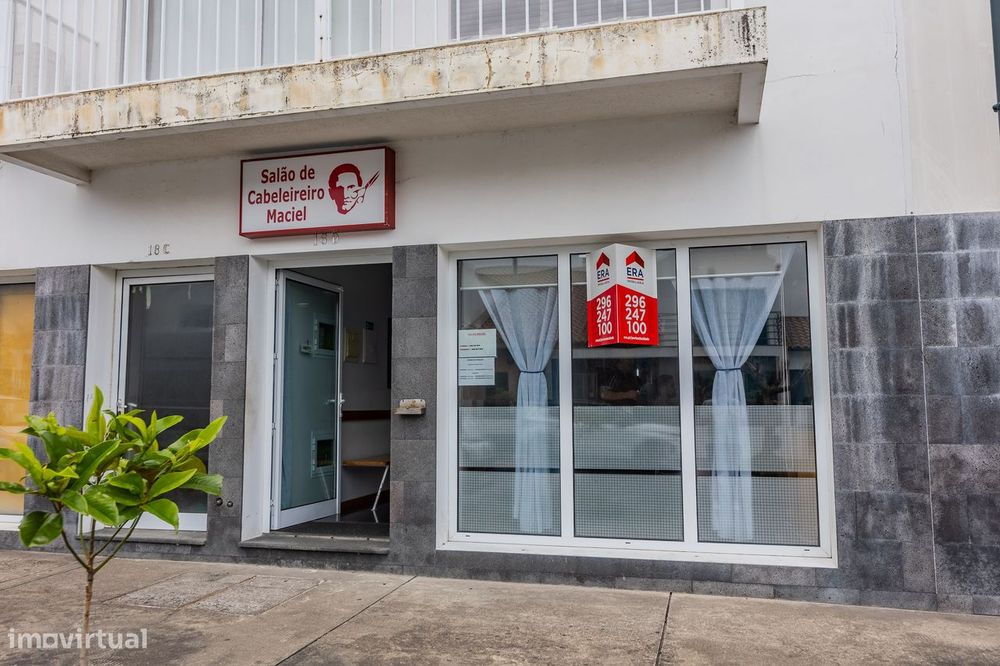 Espaço Comercial - Ribeira Grande (Conceição)