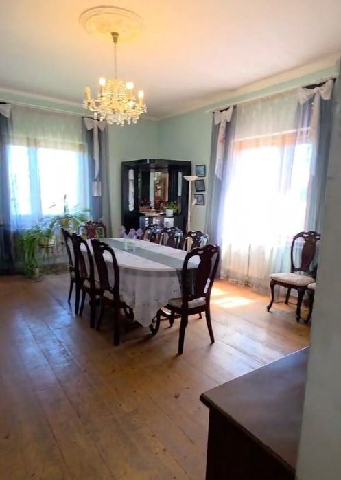 Продам будинок 3 пов. Царське село вул. Квіткова, 10 соток (204-743)