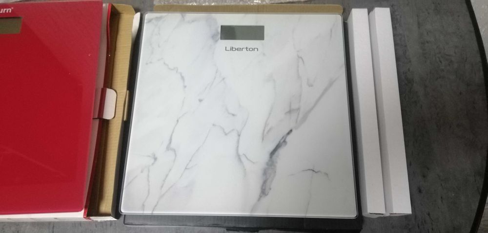 Весы напольные 180кг