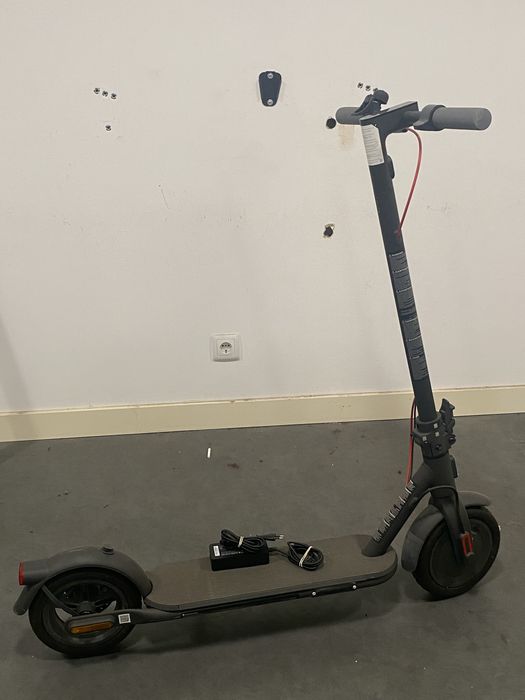 Trotinete Eléctrica Dobrável Xiaomi Electric Scooter 4 EU - Preto