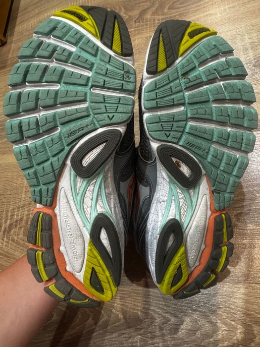 Кросівки Saucony для бігу
