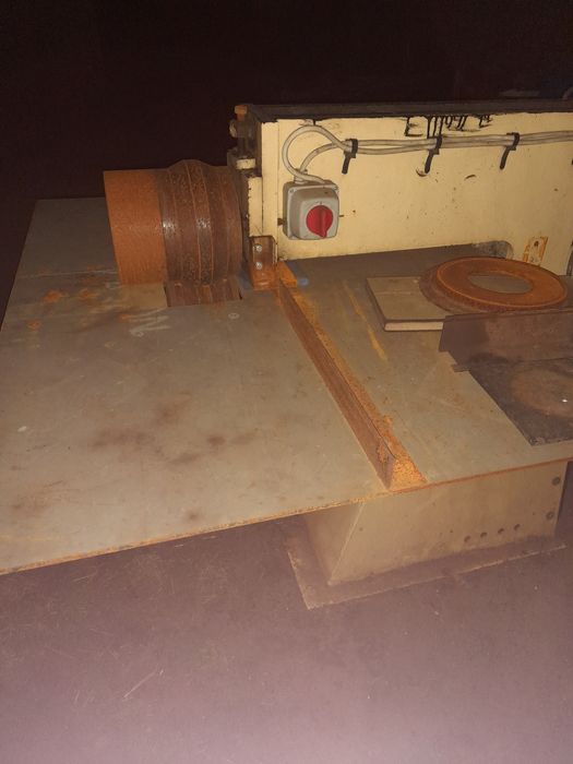 Profilarka do trapezowania blacha burty