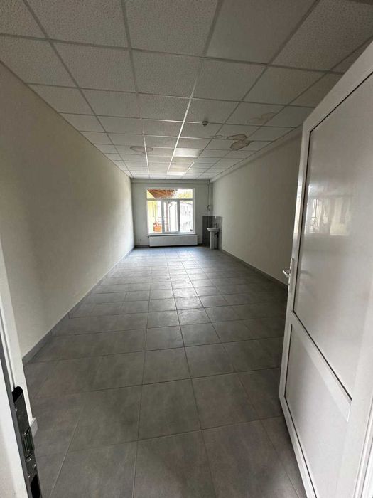 Продається діючий готель та комерційний комплекс  Солотвино