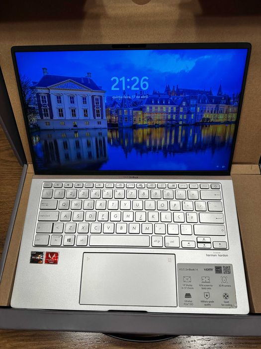 Portátil ASUS Zenbook UM433DA-R7AVXSB1