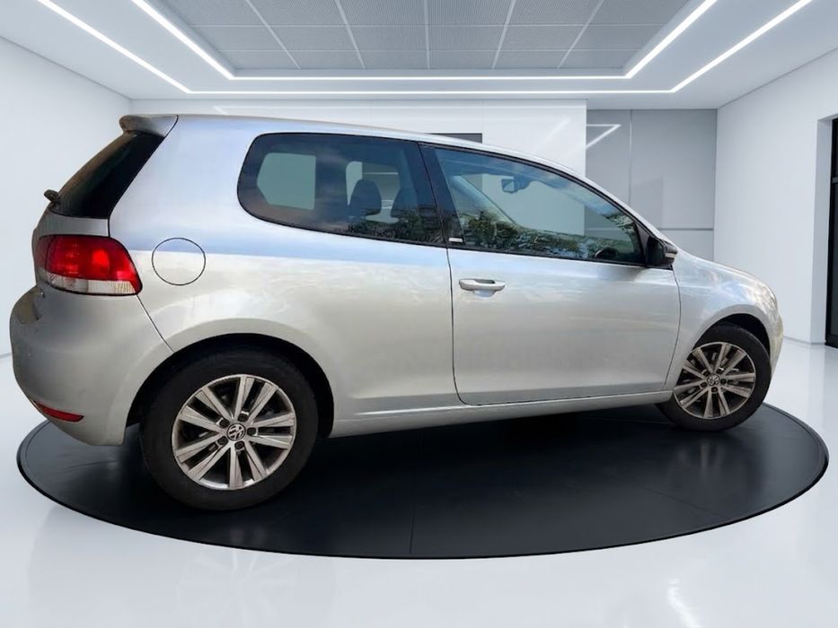 Vw golf 1.6 tdi 2012 — fotografia 2