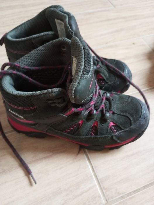 Продам набор обуви