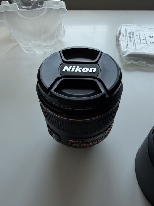 Об’єктив Nikon AF-S NIKKOR 85mm f/1.4G (стан новий)