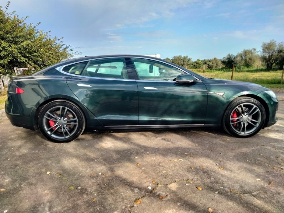 Tesla Model S — fotografia 7
