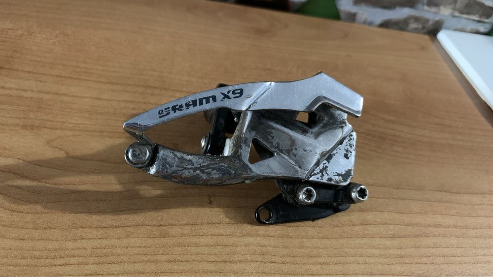 Передня перекидка SRAM X9 2х10