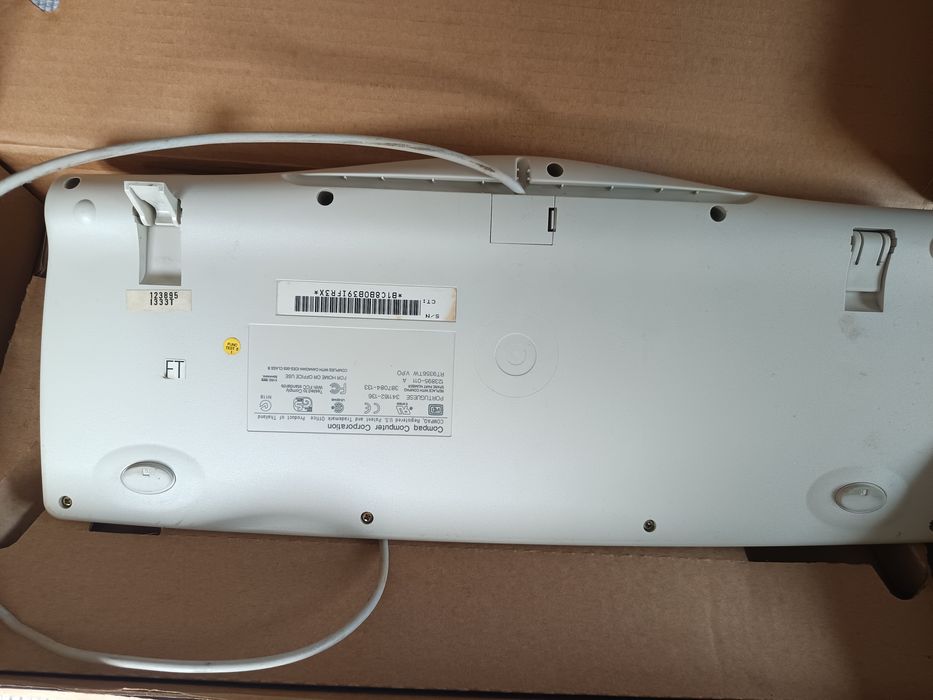 Computer Keyboard64584327562371121