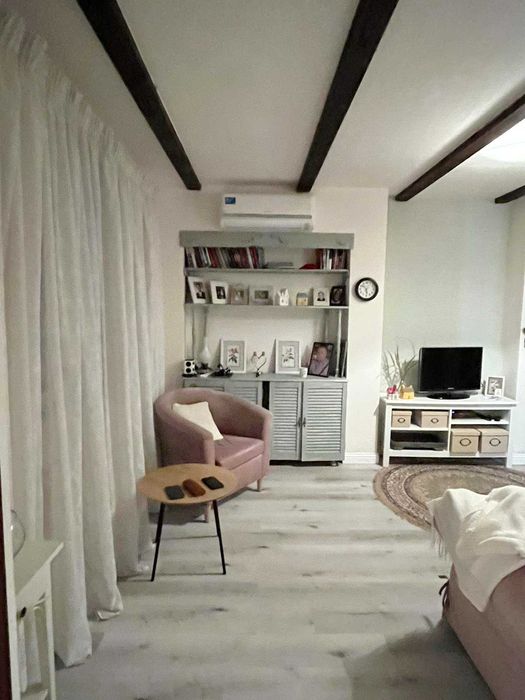 Продаж заміського будинку для постійного проживання в Колонщині