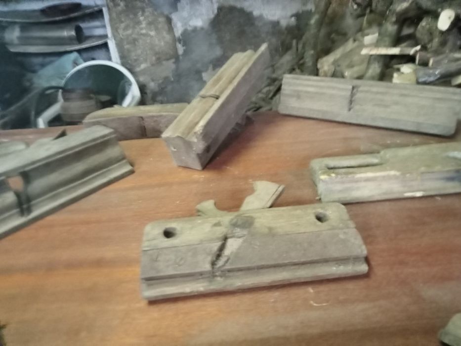 Faramenta antiga de carpinteiro