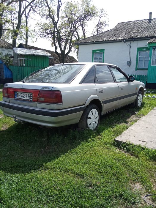 Продам автомобіль Мазда