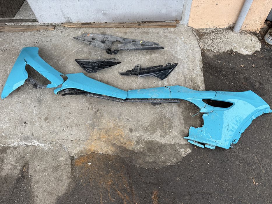 Бампер передний Chevrolet Bolt EV 2020