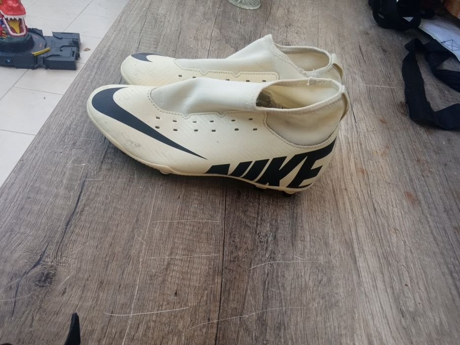 Nike Mercurial a venda