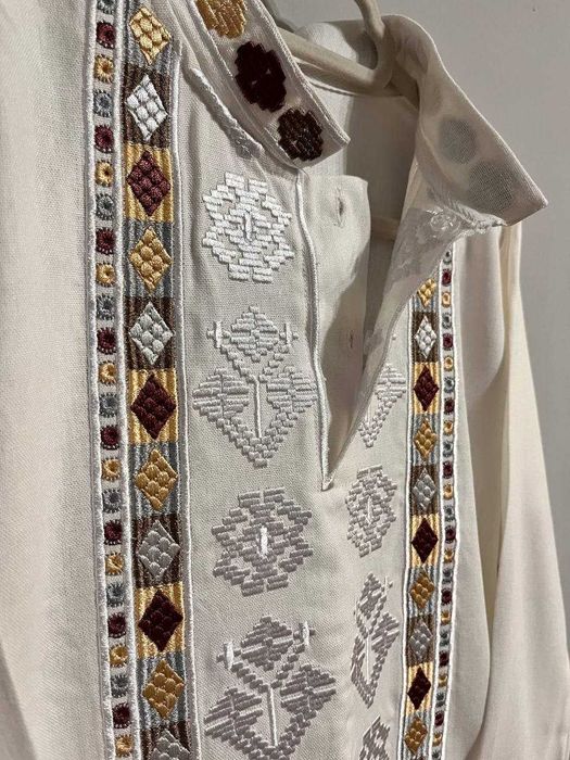 Дитяча вишиванка на хлопчика з льону українська сорочка для хлопчика