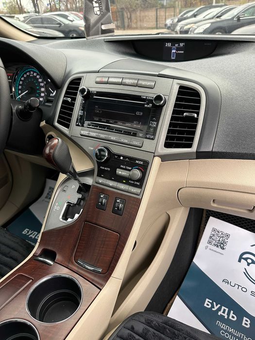 Продам Toyota Venza 2010 рік можлива розстрочка,кредит,обмін!