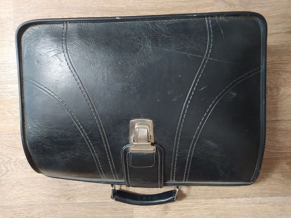 Портфель,саквояж СССР.бу.