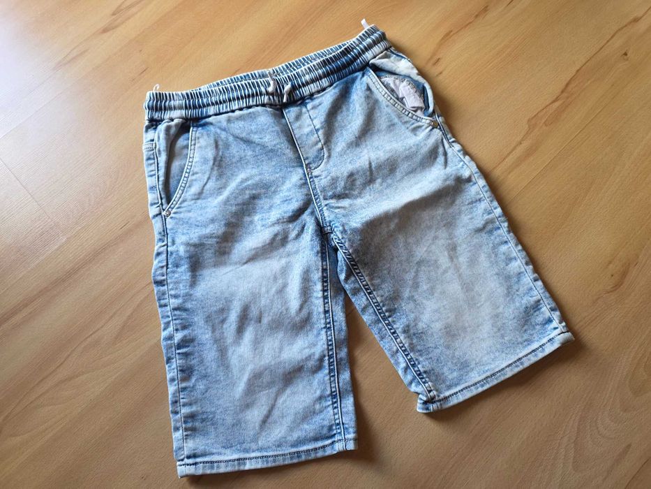 Męskie szorty C&A rozmiar 158