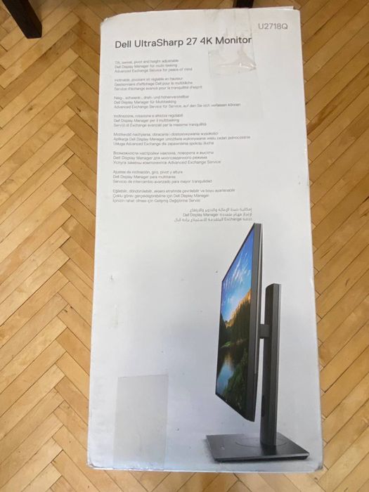 Монітор Dell Ultrasharp U2718Q 4K