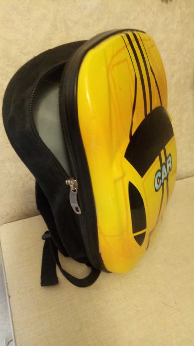 Ранец для мальчика.