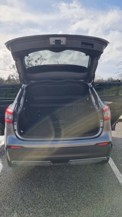 Nissan Qashqai Tekna Automático 2019 | 58.000 km | Full Extras