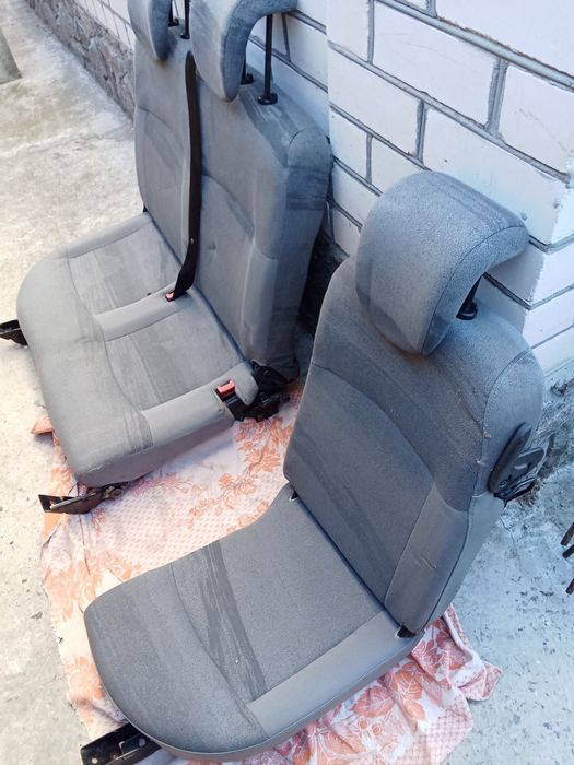 Сидіння трансформер Рено кенго