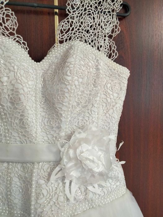 Продам Весільну сукню