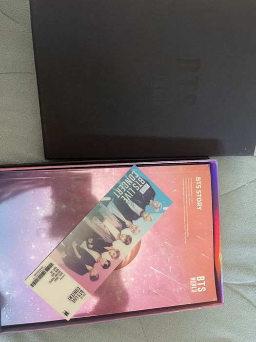 álbum bts world