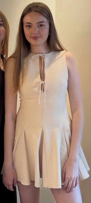 Сукня бежева з бантиками Zara