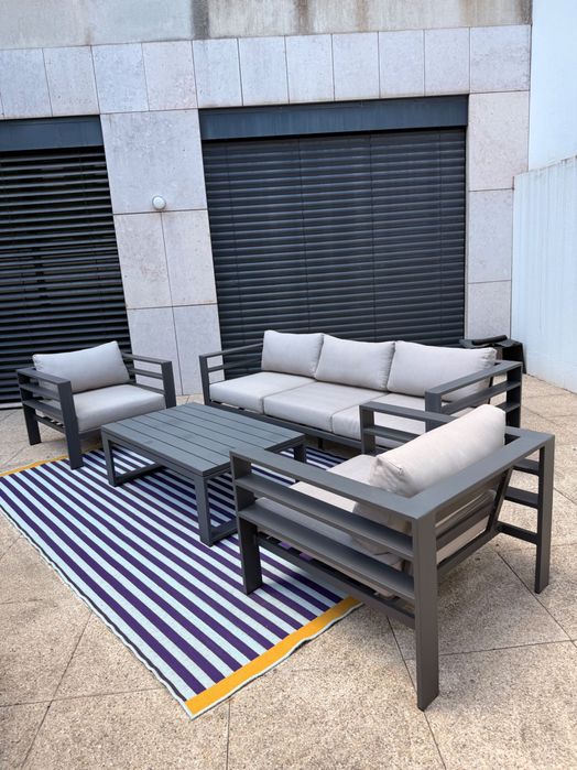 Moving Sale - Well-made outdoor furniture from El Corte Ingles.