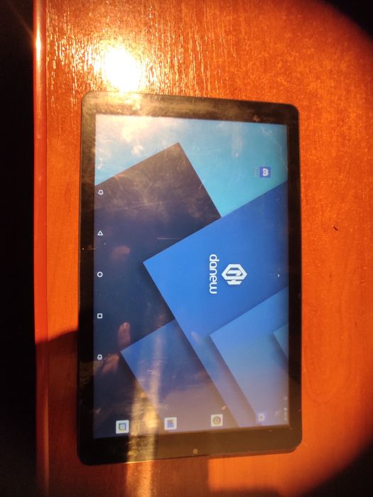 Великий планшет 10 дюймів за 750 грн! Android / Wi-Fi