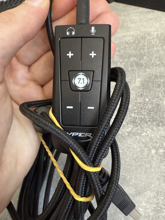 Ігрові навушники HyperX Cloud II Black/Red  Ігрові навушники HyperX Cloud II Black/Red (KHX-HSCP-RD/4P5M0AA) новые