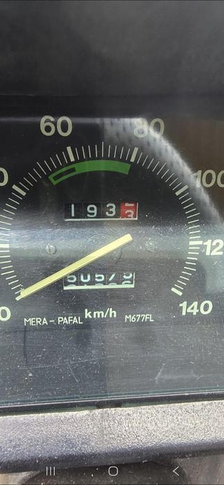 Fiat 126p maluch zabytek żółte tablice Fiat126p malczan