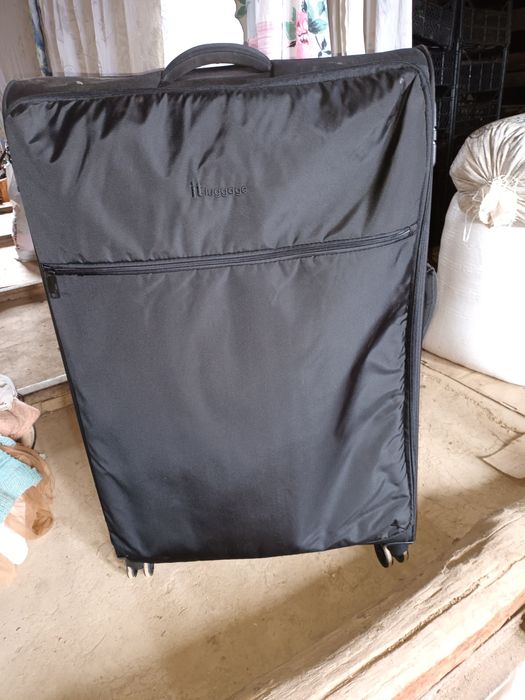 Большой Чемодан Валіза