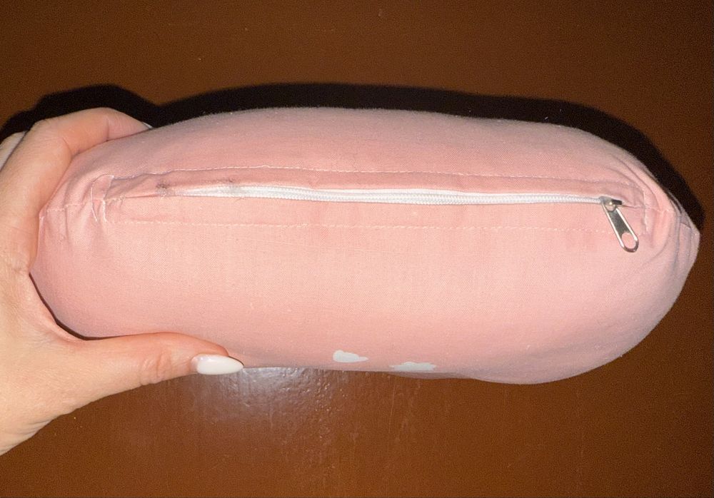 Дорожні подушки під голову